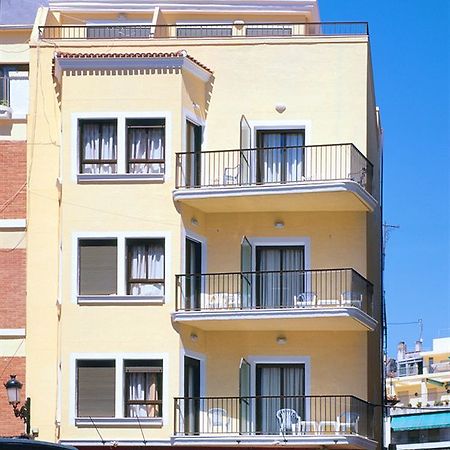 Estudios Rh Sol Benidorm Exterior photo